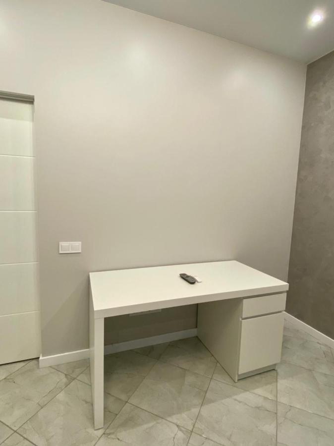 Vip Apartment In Odessa エクステリア 写真