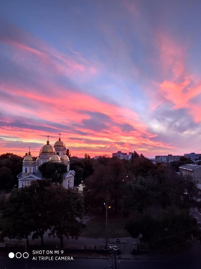 Vip Apartment In Odessa エクステリア 写真